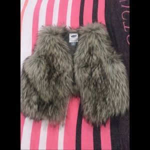 Toddler old navy fur vest